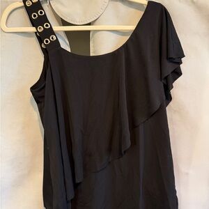 Bundle of 4 M Sized Blouses